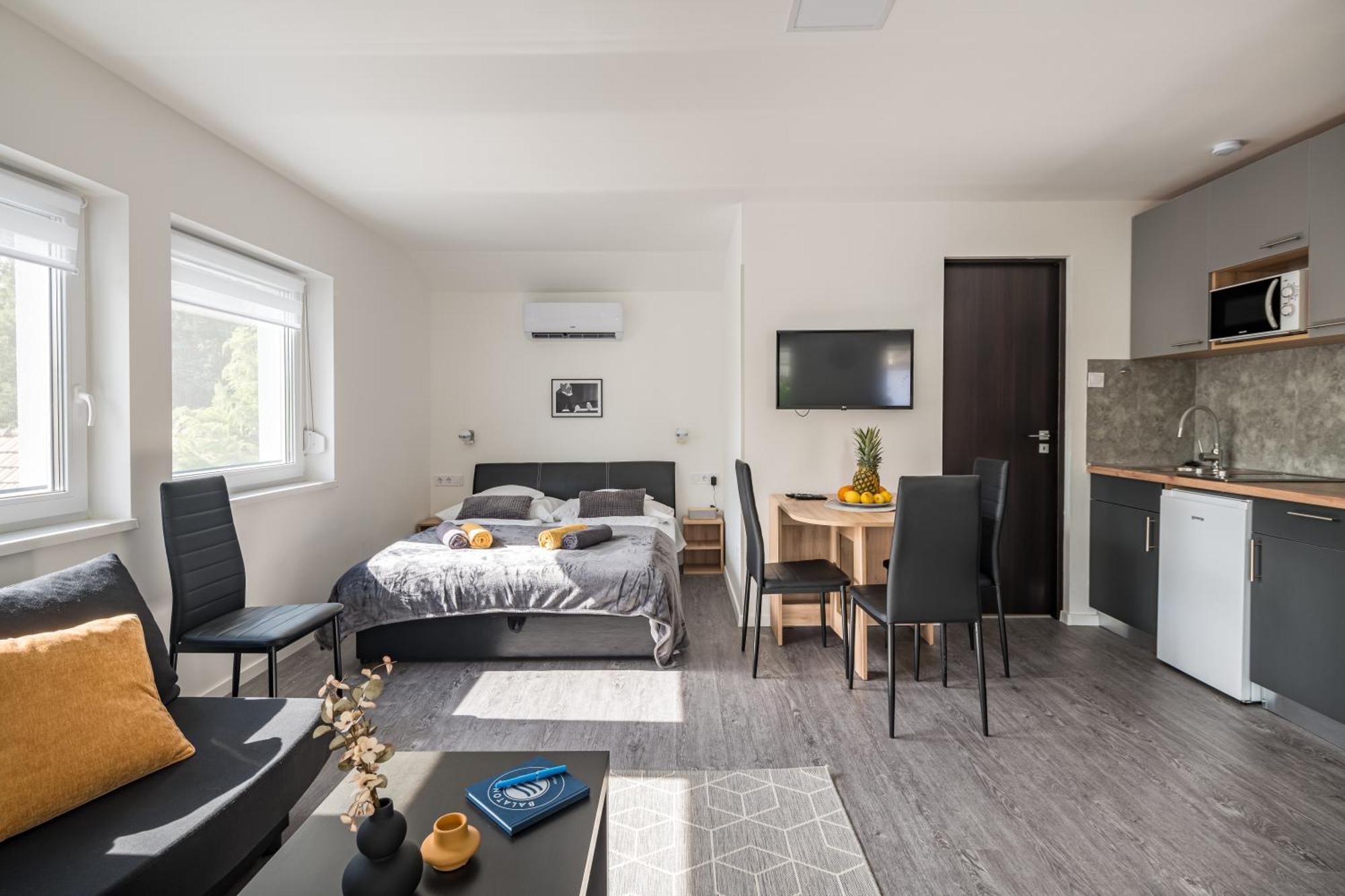 Balatonic Lemon Apartmanhaz Σίοφοκ Εξωτερικό φωτογραφία