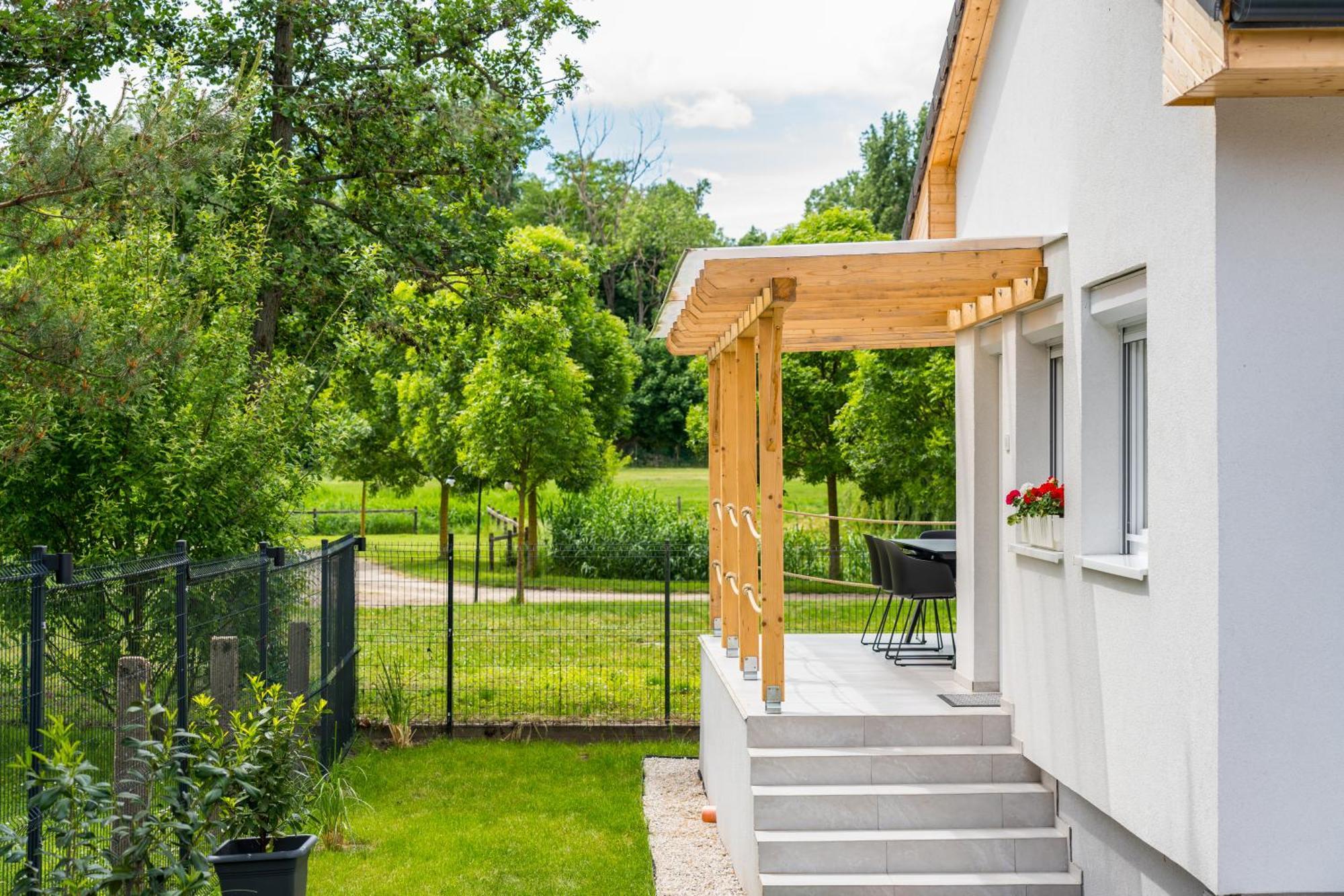 Balatonic Lemon Apartmanhaz Σίοφοκ Εξωτερικό φωτογραφία